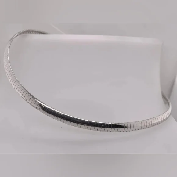 Vintage 1980s Sterling Silver 16" Omega Chain Necklace Made in Italy - Picture 6 of 7